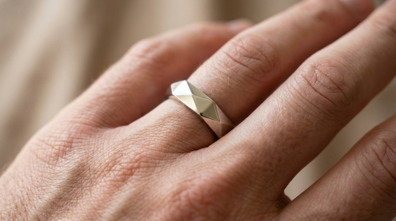 Geometric Band Ring – Silver & Black for Men & Women
